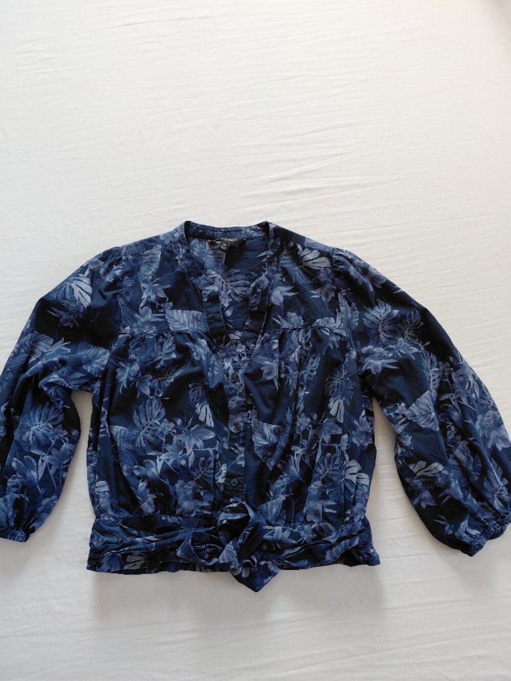 Blue Banana Republic Medium top